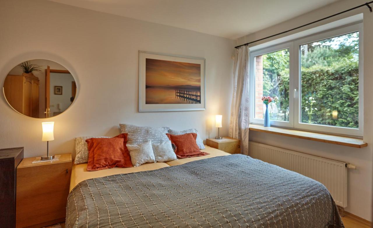 Villa In Bio Garden - You Will Save Money Here Praga Exterior foto