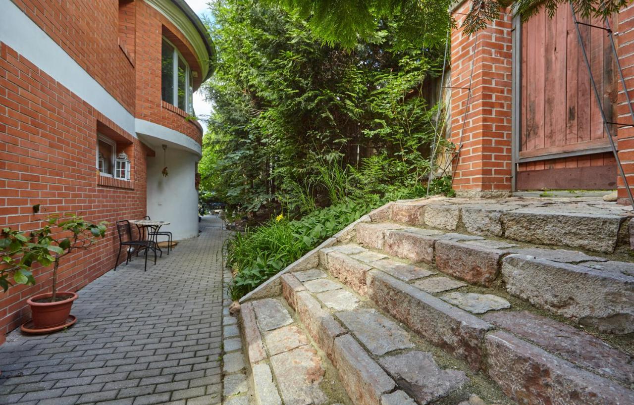 Villa In Bio Garden - You Will Save Money Here Praga Exterior foto